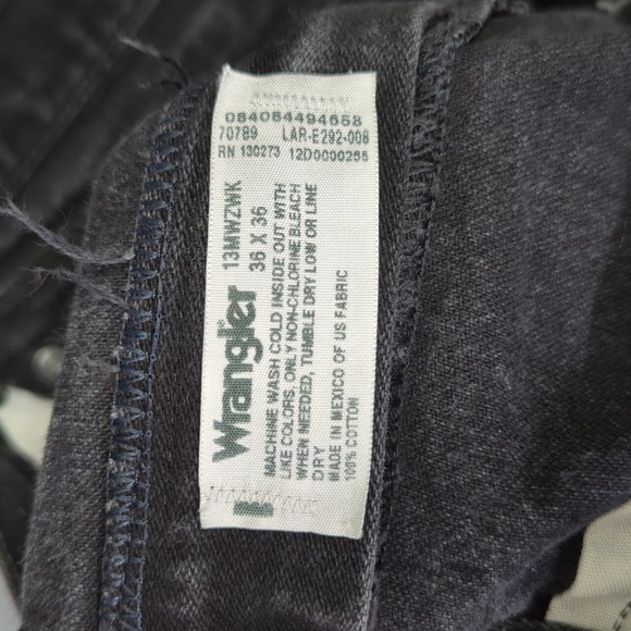 Wrangler Jeans Men's 36x36 Fits 35x35 Black 13MWZ Cowboy Cut Denim Western - Picture 9 of 10